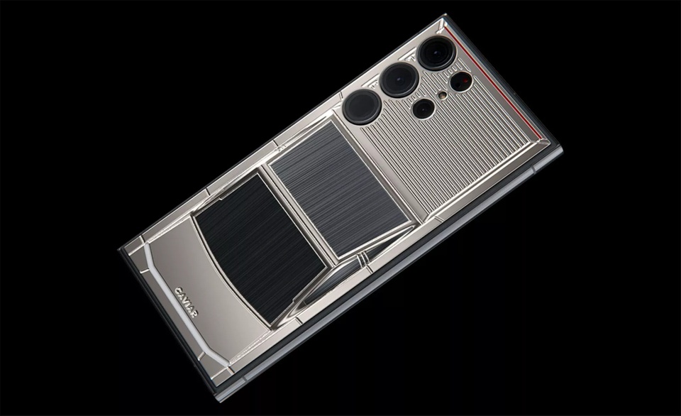 Samsung S24 Ultra Tesla Cybertruck anh 2