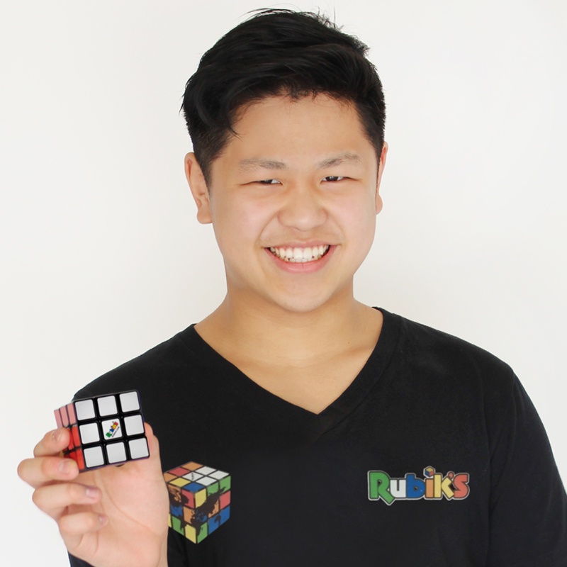 rubik nho nhat the gioi,  cach giai rubik 4x4x4,  app bam gio rubik,  cach giai rubik,  rubik lap phuong,  ky luc the gioi anh 4