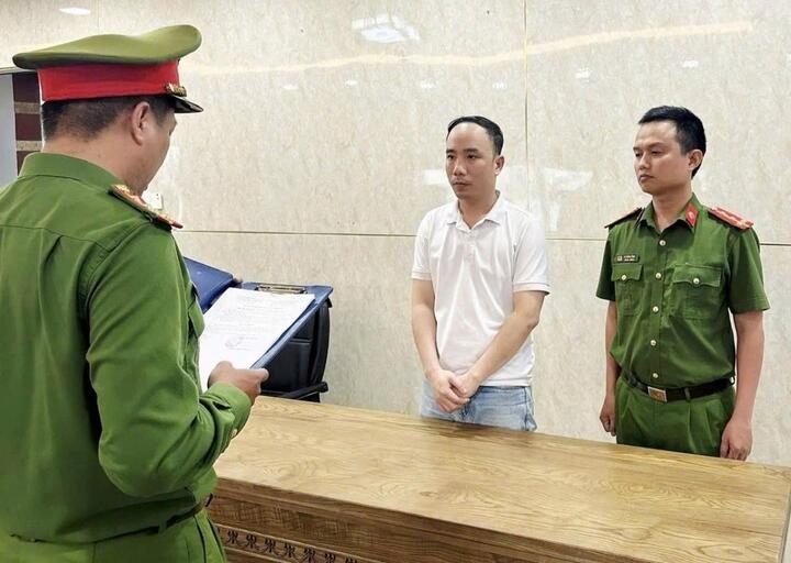 Trung tâm The Kan, Vụ lừa đảo, Cty La Hoàng Nhân, DN La Hoàng Nhân, Gđốc La Hoàng Nhân ảnh 1 Trung tam The Kan, Vu lua dao, Cty La Hoang Nhan, DN La Hoang Nhan, Gdoc La Hoang Nhan anh 1