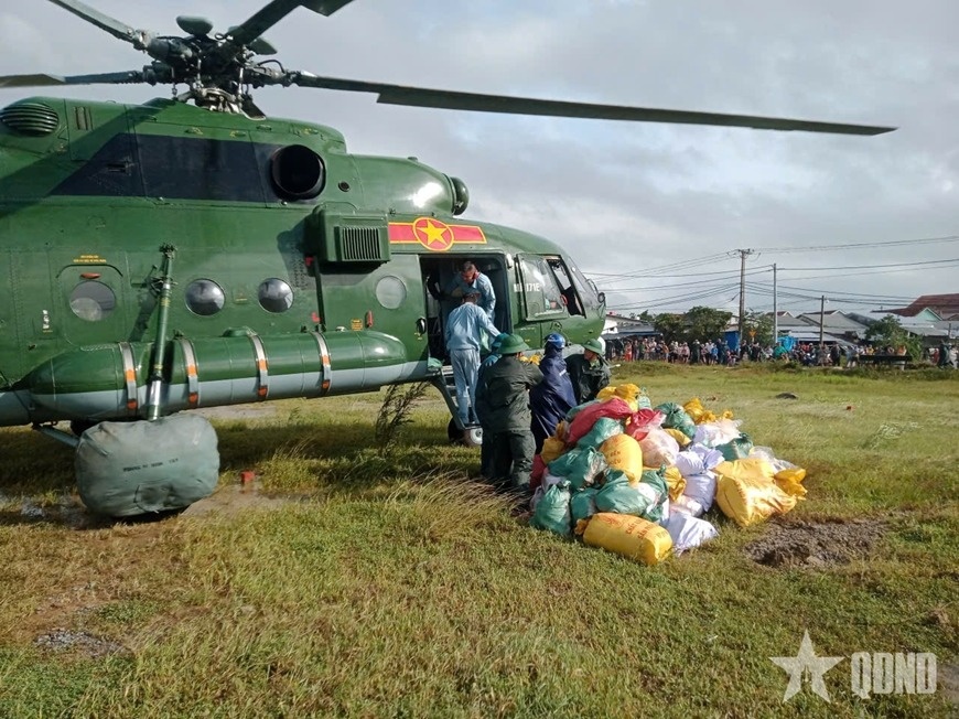 truc thang quan doi anh 1