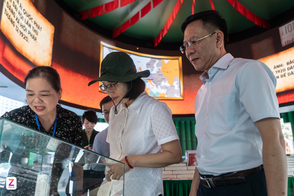 duong sach Tet anh 5