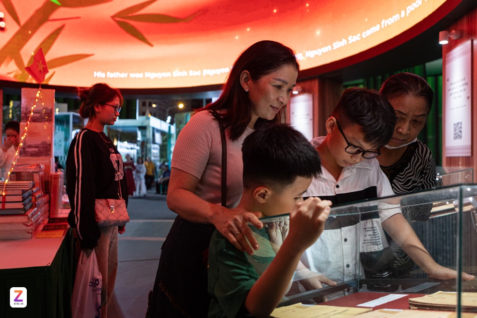 Le hoi Duong sach 2026 anh 10