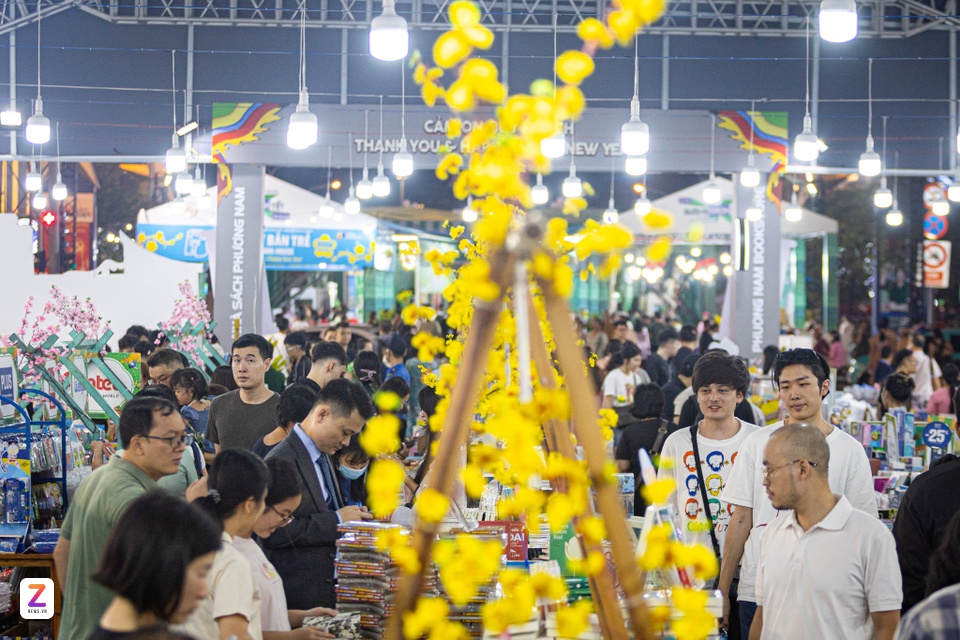 Le hoi Duong sach 2026 anh 2