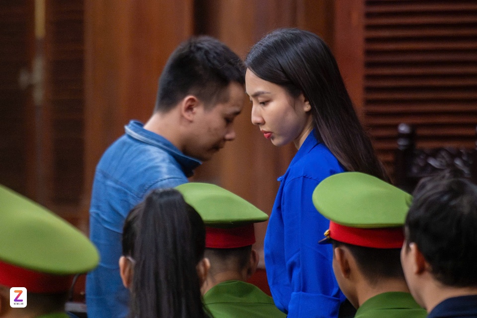 Thuy Tien, keo Kera anh 2