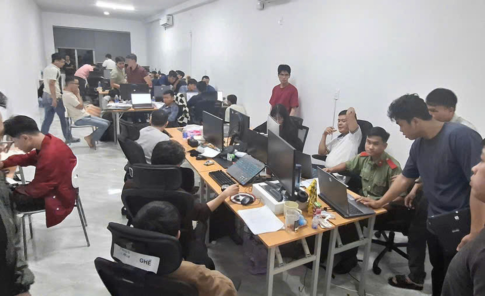 Triệt phá mạng lưới, cờ bạc trực tuyến ảnh 1 Triet pha mang luoi, co bac truc tuyen anh 1