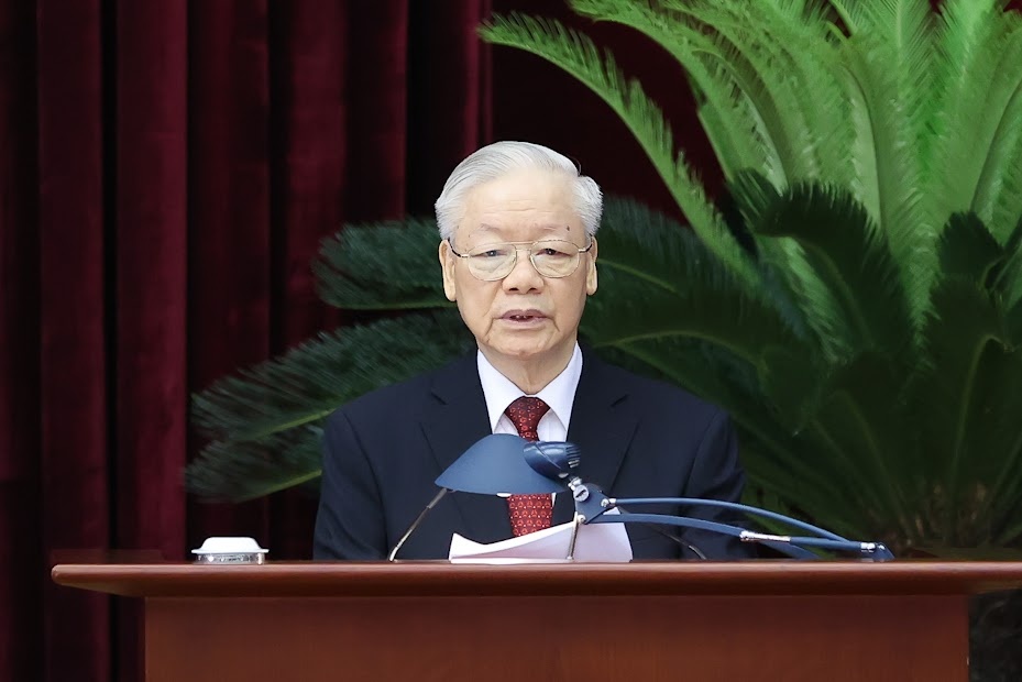 Trung uong giua nhiem ky anh 1