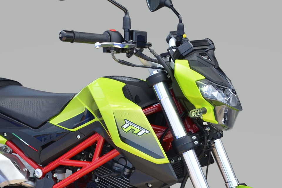 Benelli TNT 135 2020 co them mau moi anh 3