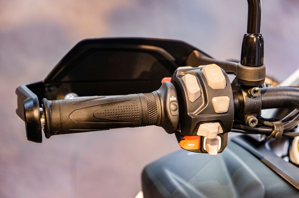 Triumph Tiger 900 ra mat anh 12