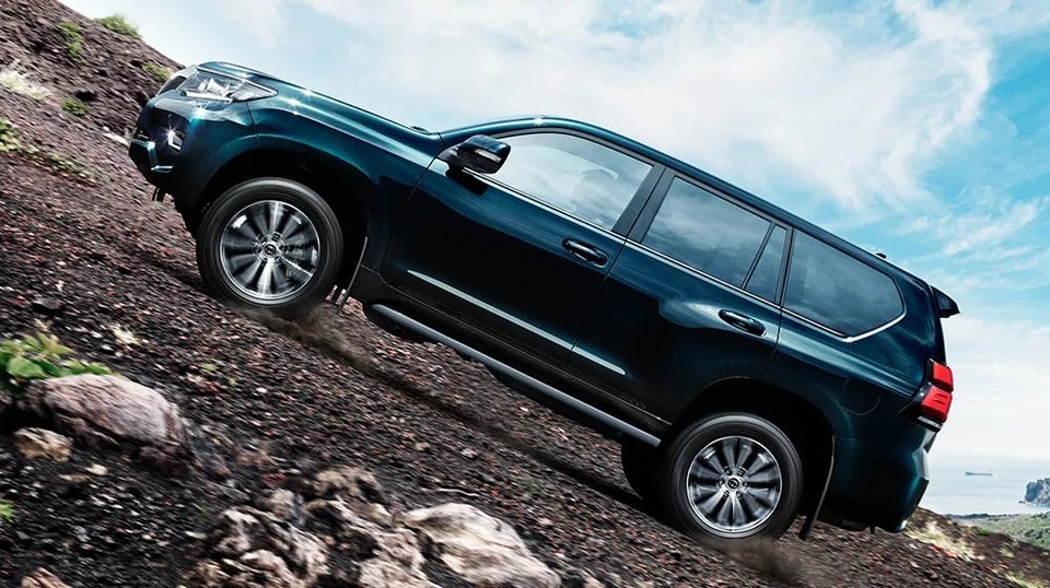 Toyota Land Cruiser Prado 2021 ra mat anh 2