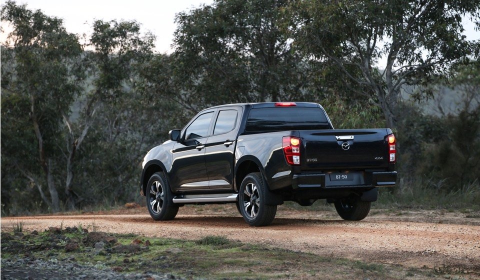Mazda BT-50 2021 ra mat anh 2