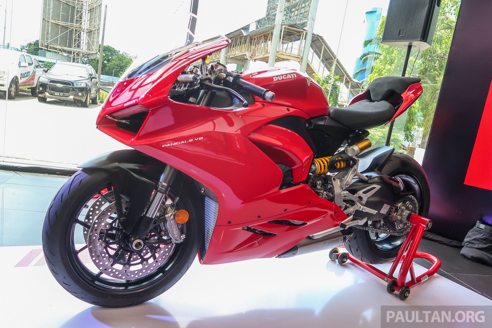 Ducati ra mat Panigale V4 S va Panigale V2 anh 9