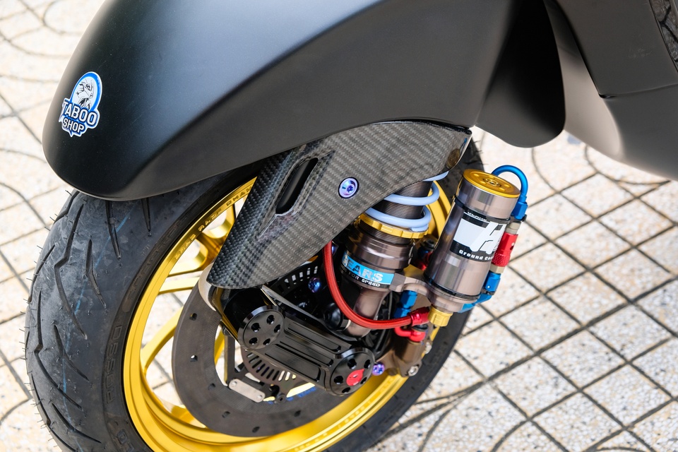 Vespa Sprint do 300 trieu dong anh 10