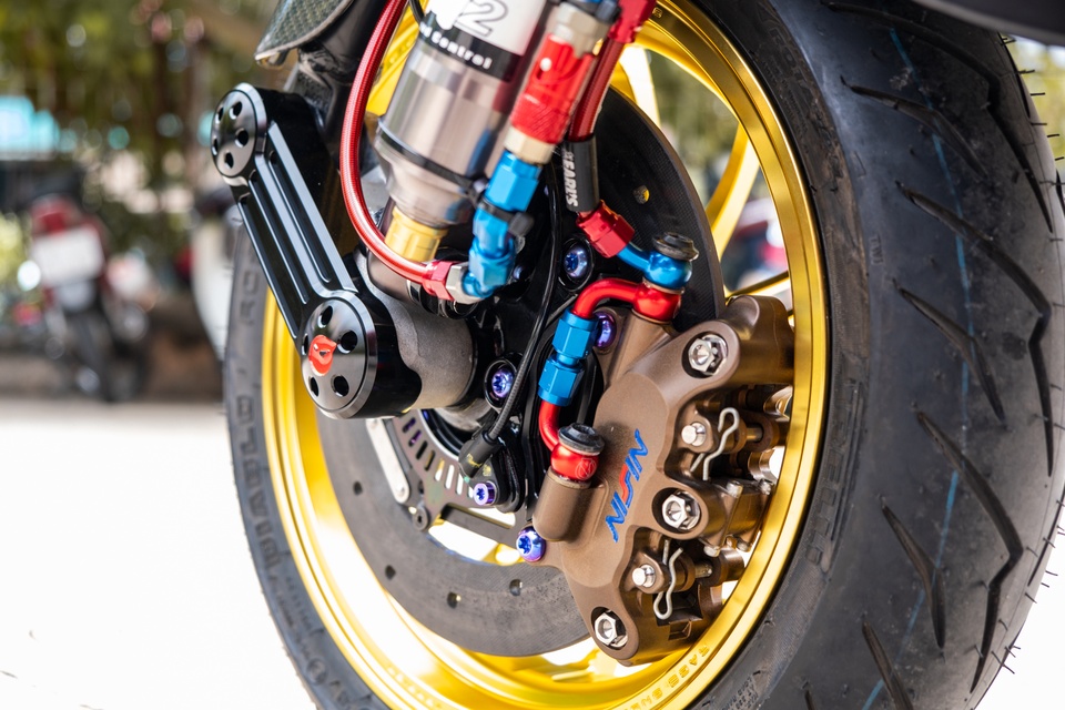 Vespa Sprint do 300 trieu dong anh 11