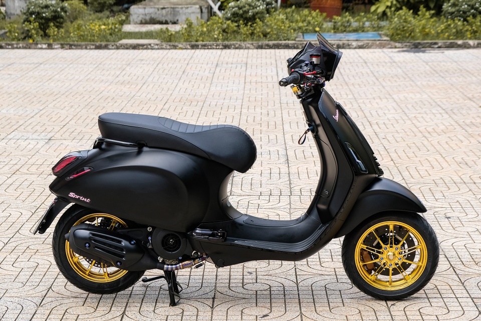 Vespa Sprint do 300 trieu dong anh 3