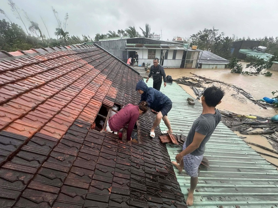 quy nhon ngap nang anh 7