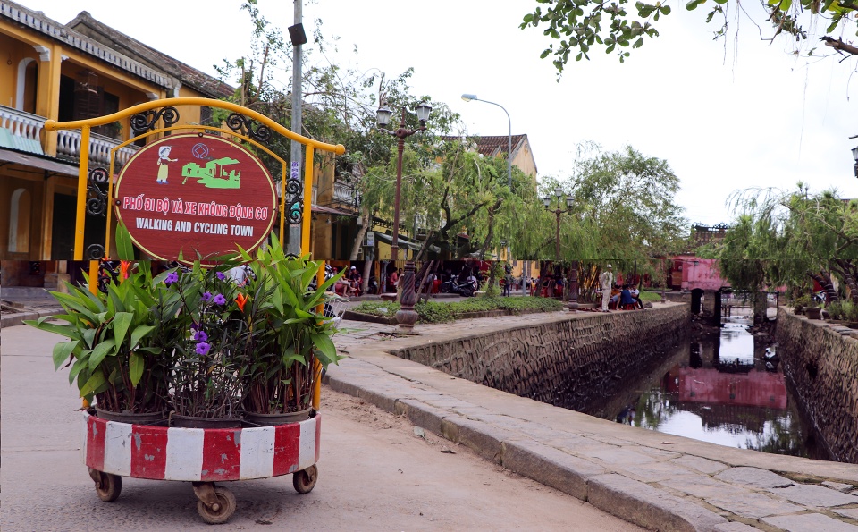 du khach tham quan Hoi An anh 1