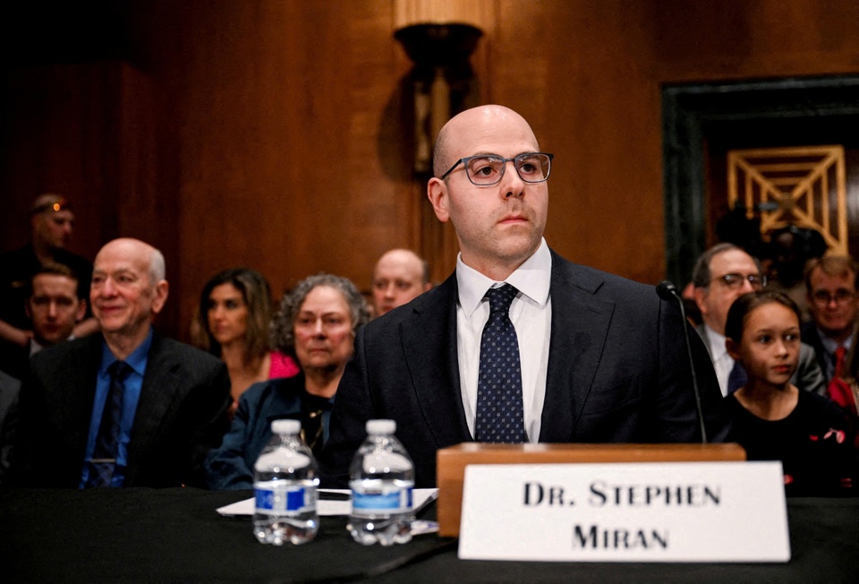 'Canh bạc' của ông Trump đe dọa đặc quyền toàn cầu của Mỹ