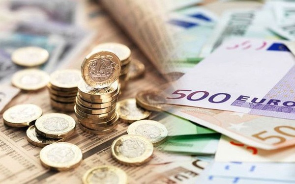 dong euro anh 4