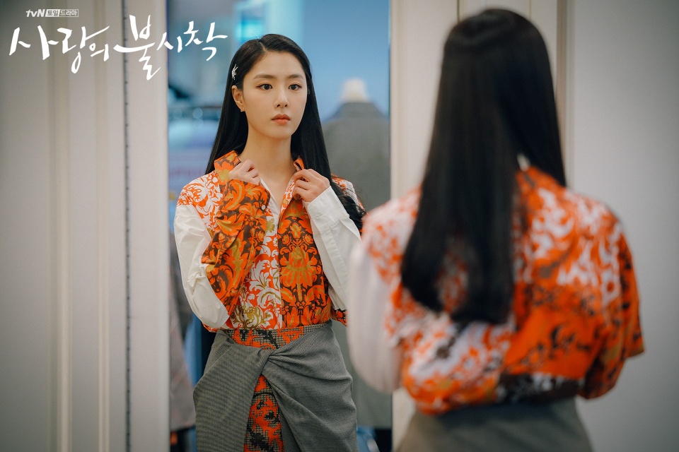 Crash Landing on You,  Ha canh noi anh,  Son Ye Jin,  Hyun Bin anh 4