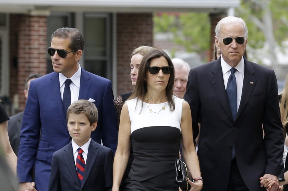 joe biden anh 2