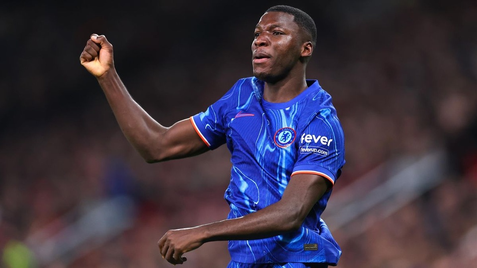 'bom tan' tram trieu euro anh 18