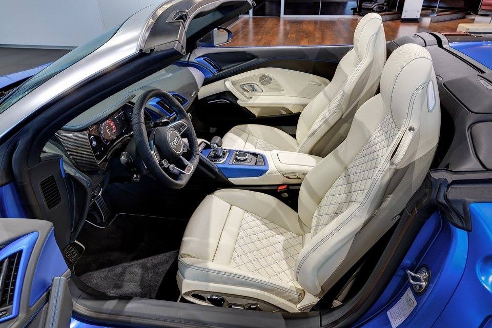 Audi R8 V10 mui tran mau doc o Duc anh 4