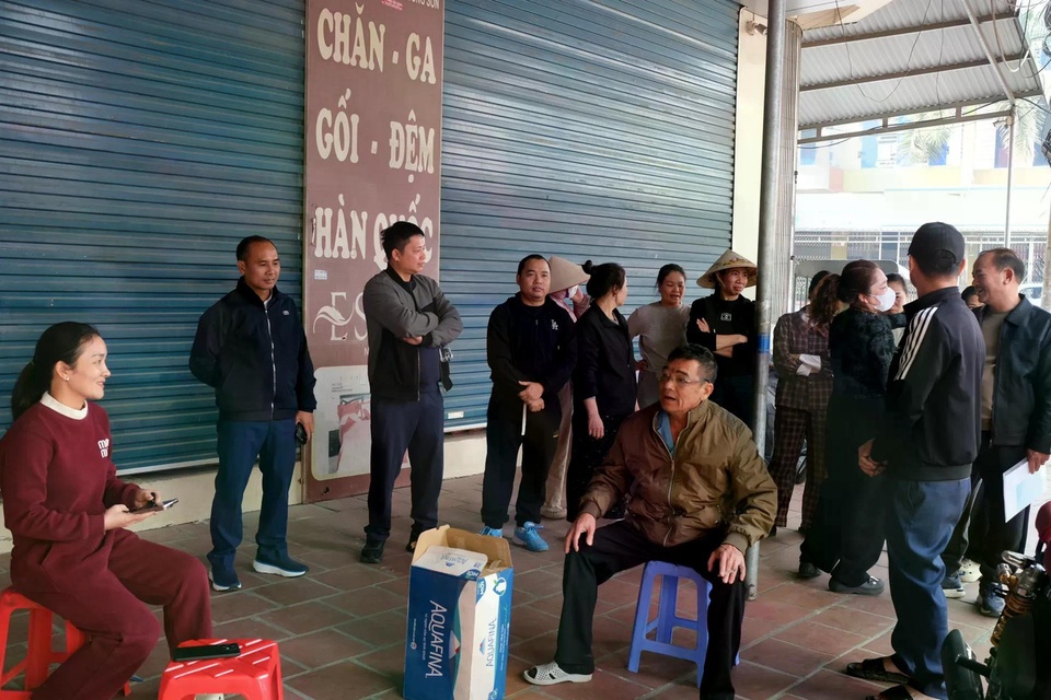 Cảnh tượng chưa từng xảy ra dịp Tết ở chợ đầu mối rất lớn miền Bắc
