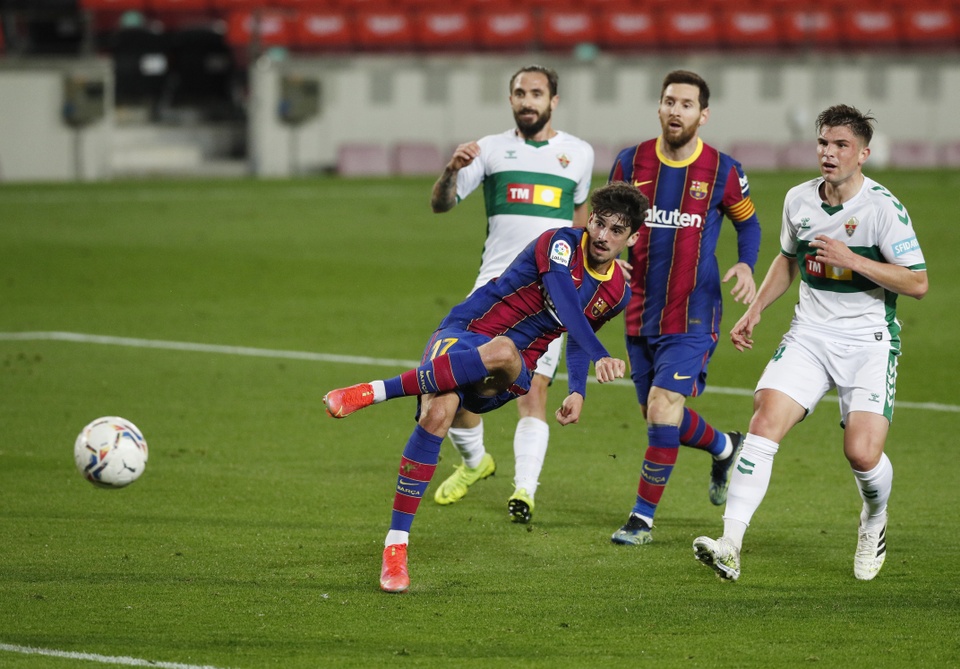 Messi ghi ban anh 2