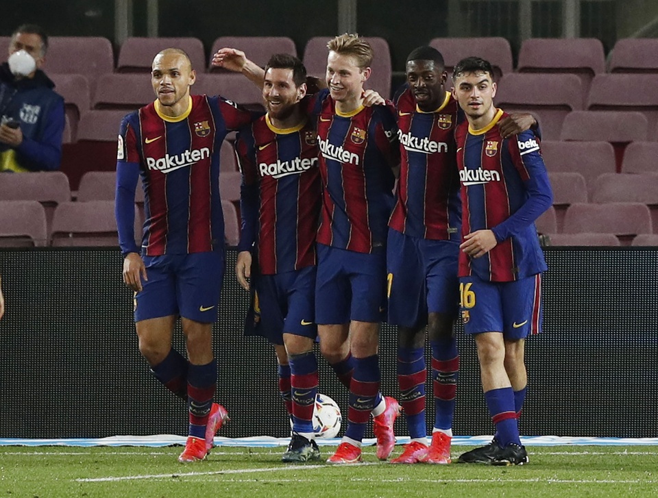 Messi ghi ban anh 1