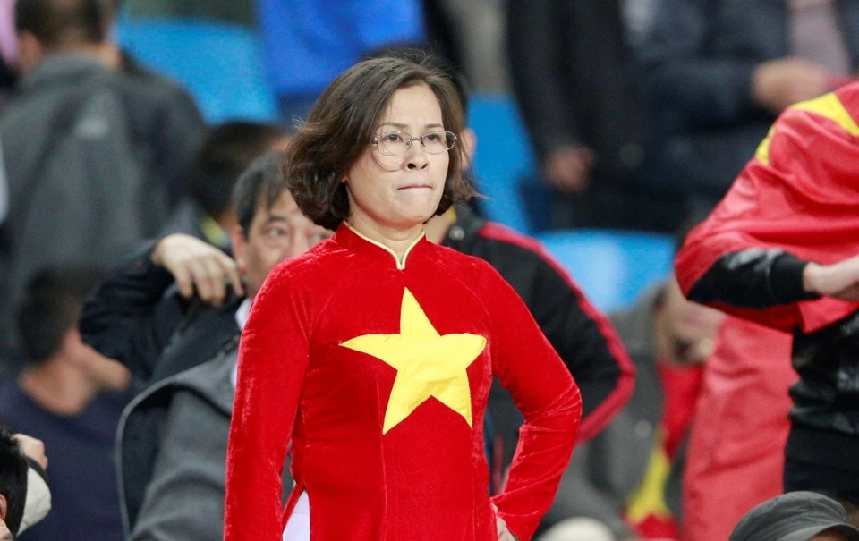 CDV nu,  fan nu,  nguoi ham mo,  phu nu Viet Nam anh 4