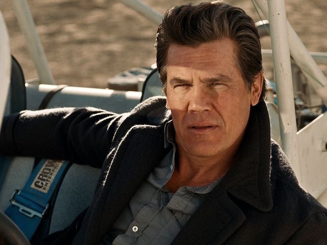 tai tu Thanos James Brolin anh 9