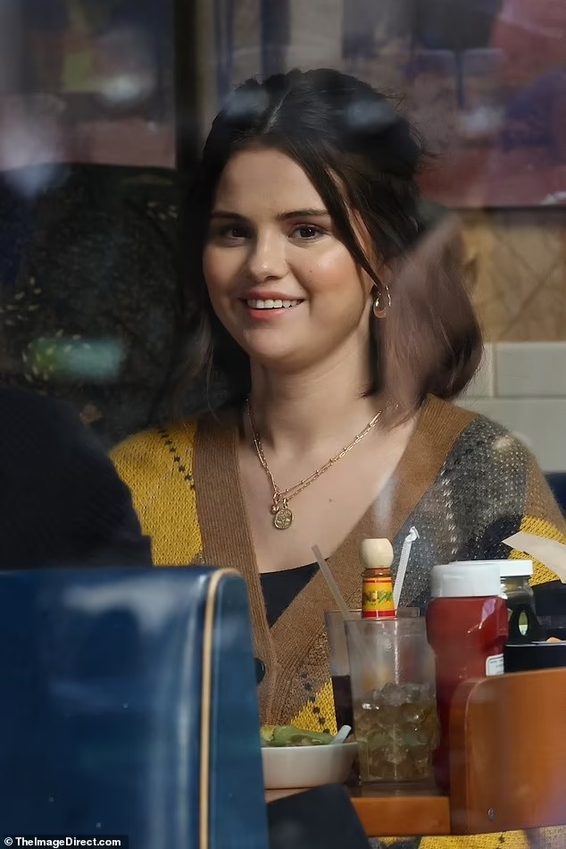Selena Gomez anh 2