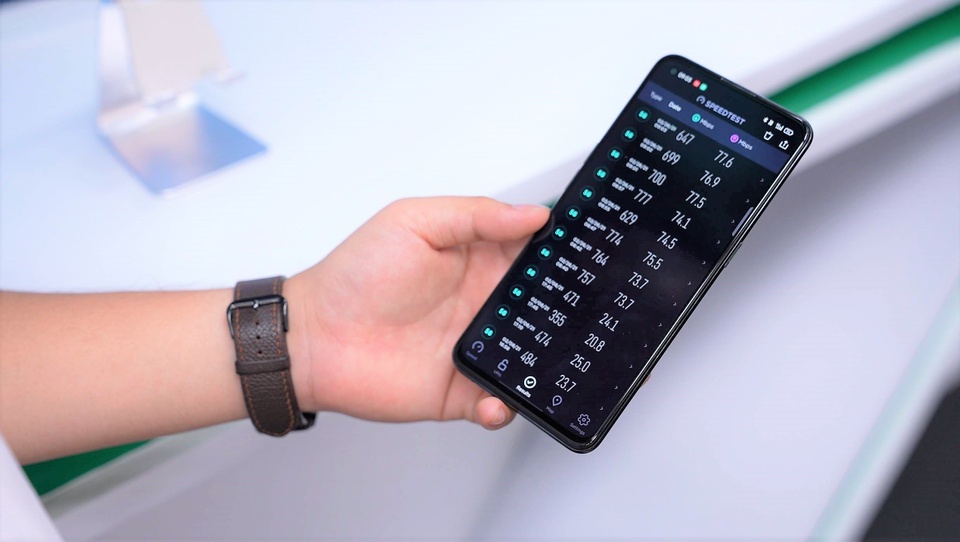 Oppo anh 3