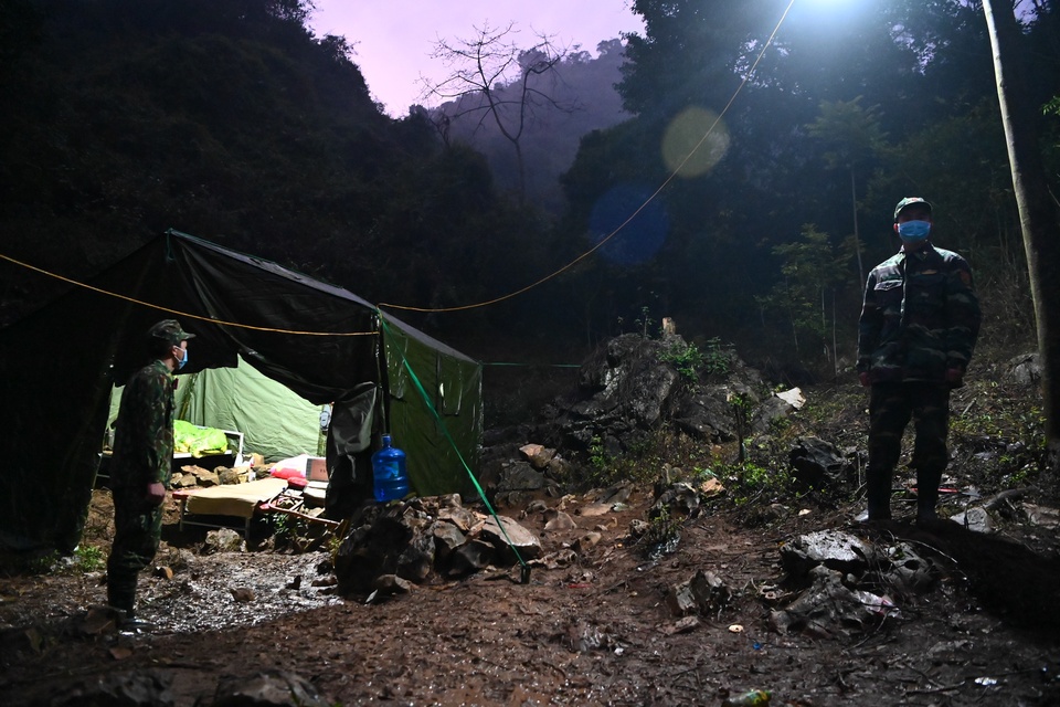 tuyen dau chong dich anh 4