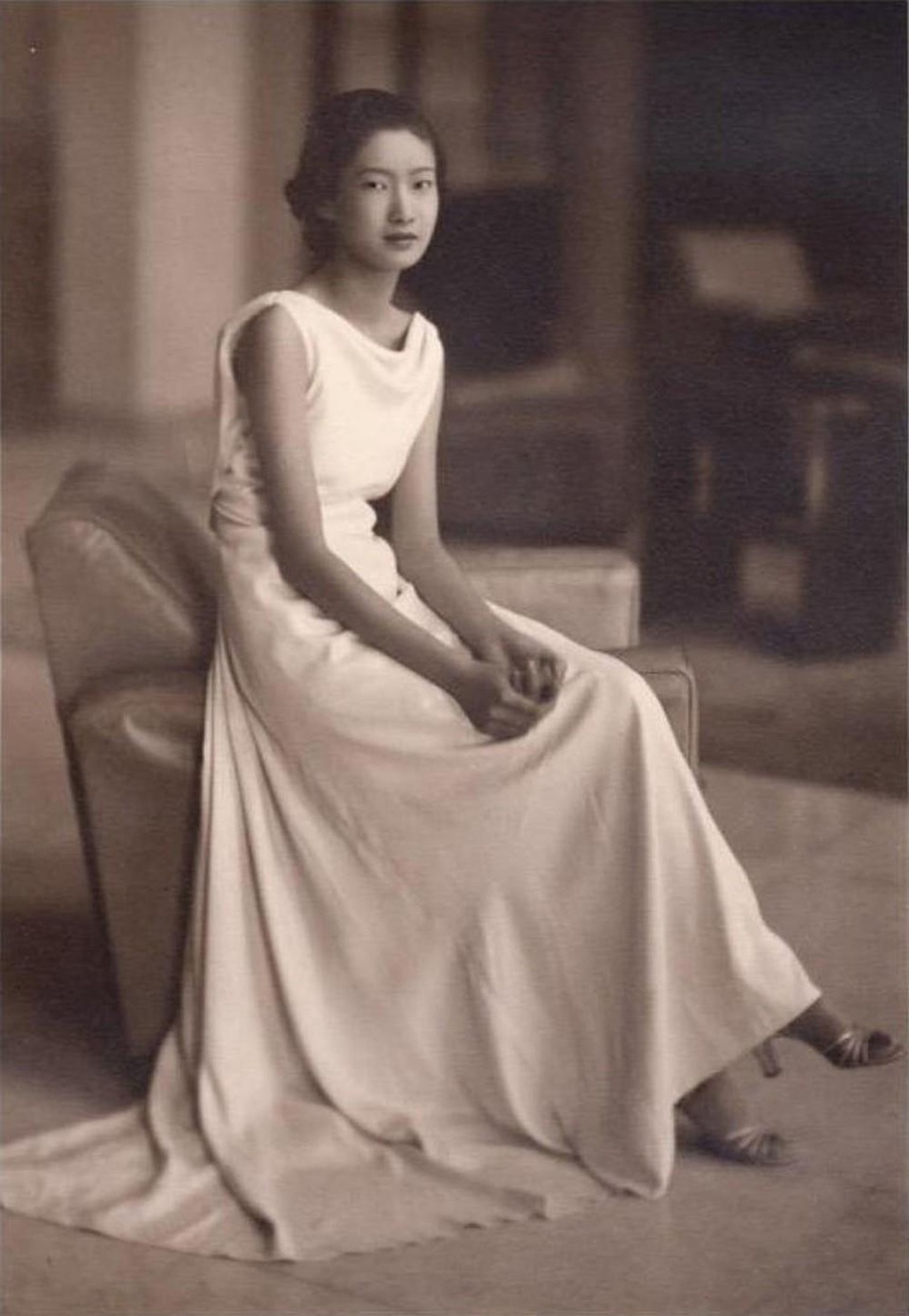 Nam Phuong hoang hau anh 3