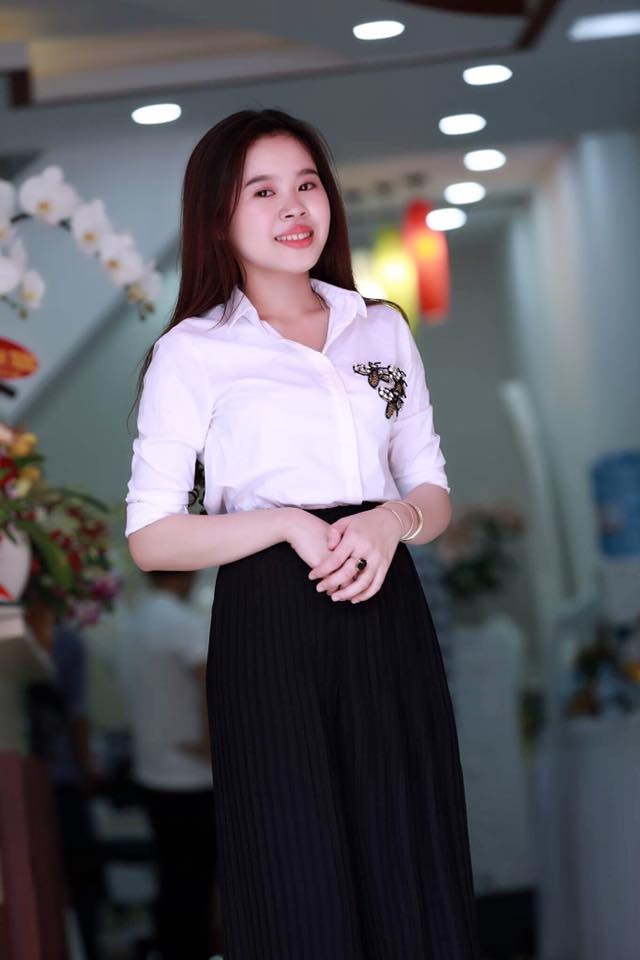 co dau deo vang kin co anh 3