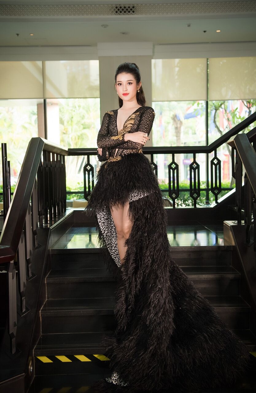 Huyen My tan tinh thieu gia anh 2