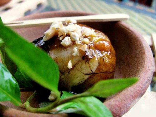 Đặc biệt, nên rửa sạch, luộc thật chín và ăn vào buổi sáng sớm có kèm món bổ sung. Không ăn vào buổi tối nhằm tránh tình trạng khó tiêu, đầy bụng không có lợi.