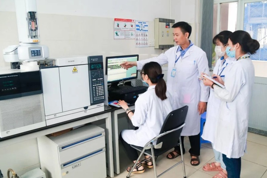 thuong tet cho giang vien TP.HCM anh 2