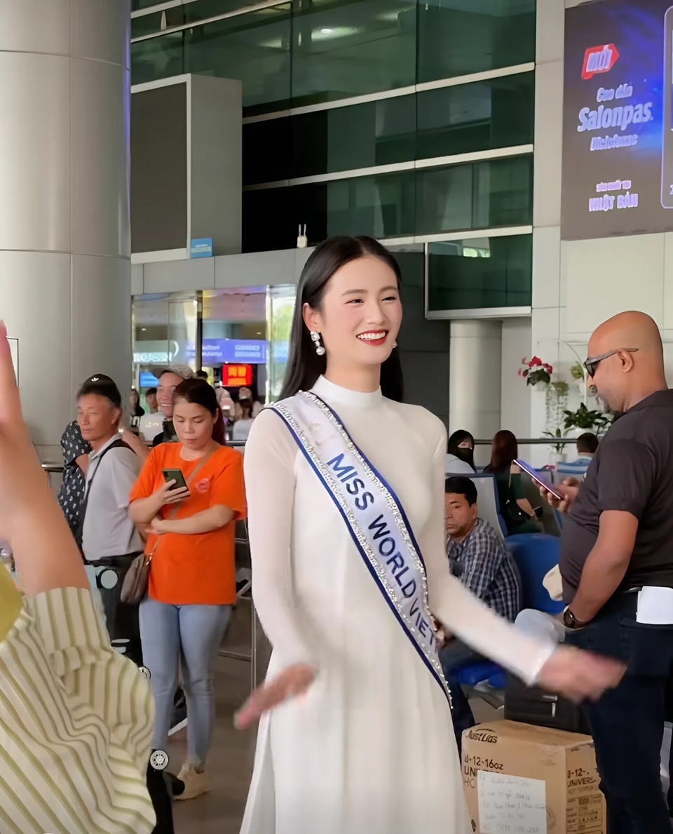 Huynh Tran Y Nhi anh 1