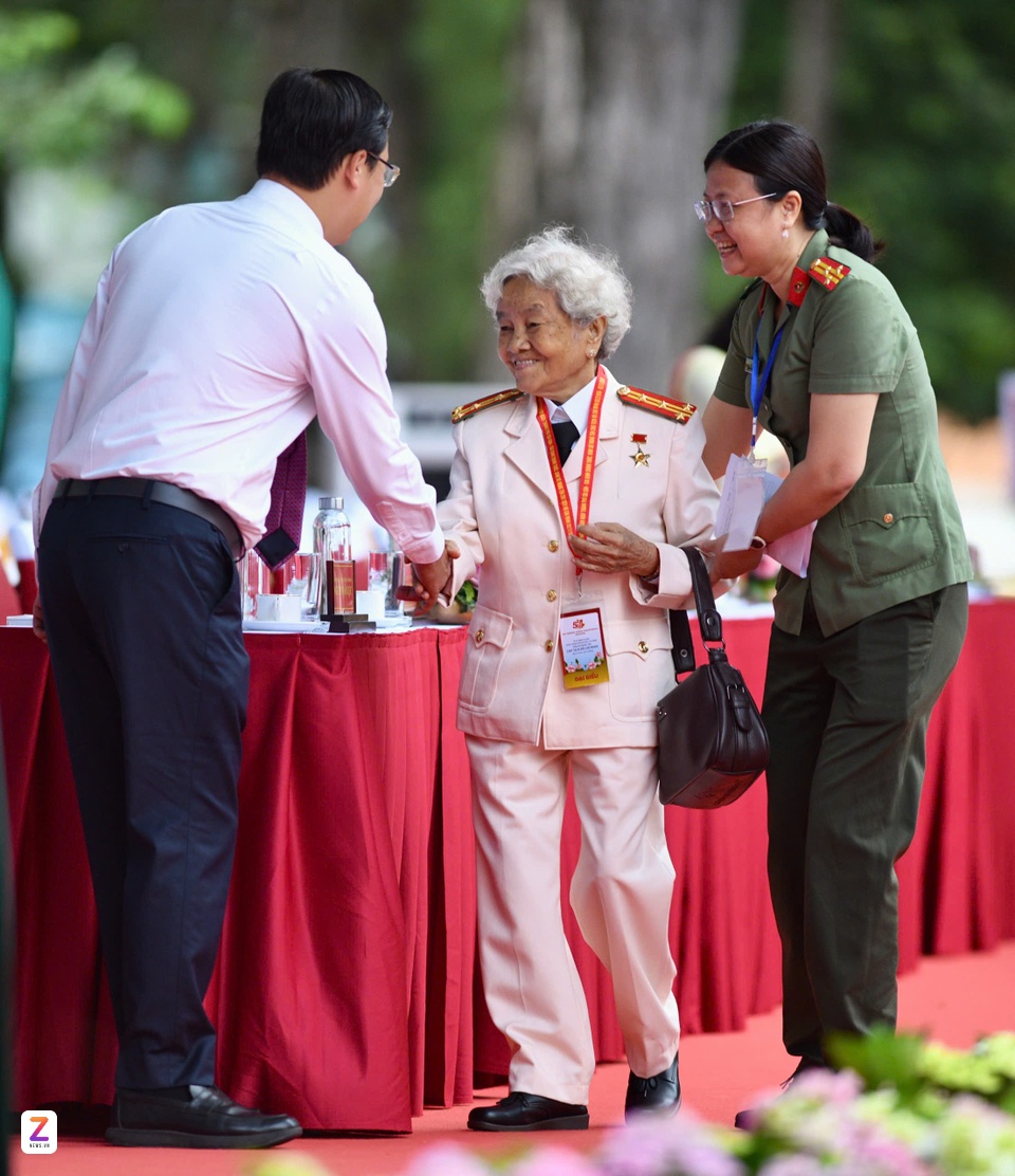Tong Bi thu To Lam anh 10