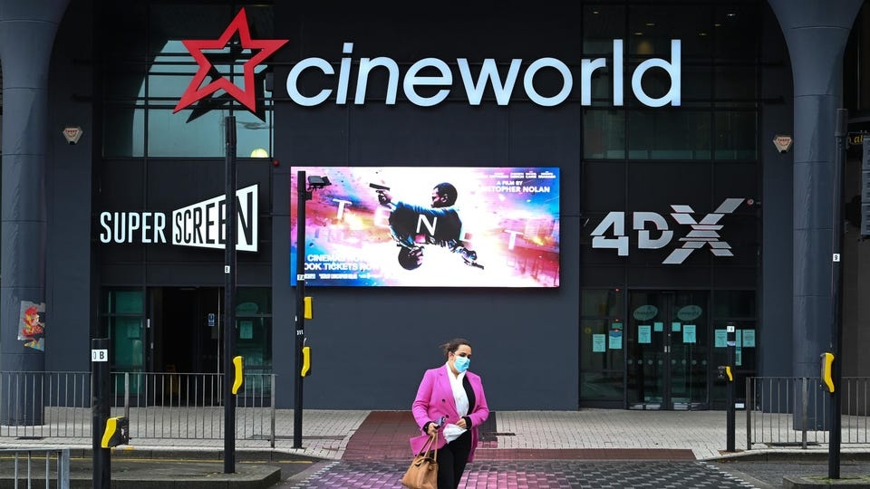 rap phim pha san,  cineworld pha san,  rap phim lon anh 1