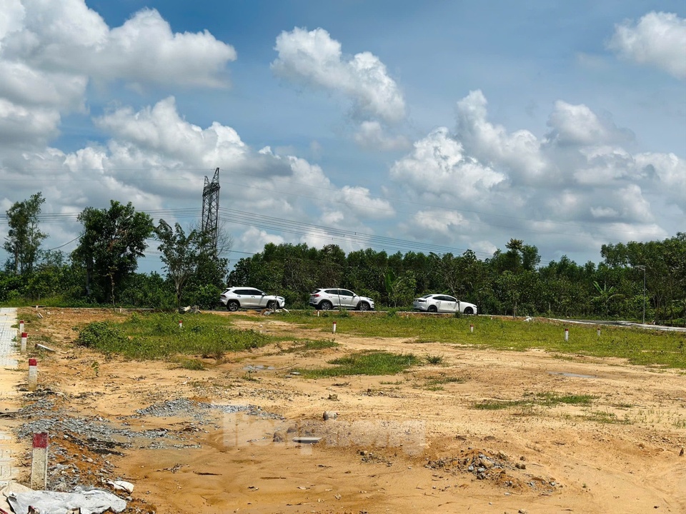 Đất quê 'sốt nóng' sau công bố quy hoạch, công an vào cuộc