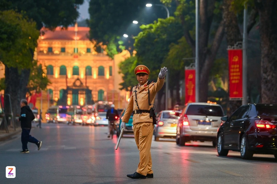 Dai hoi Dang XIV anh 4