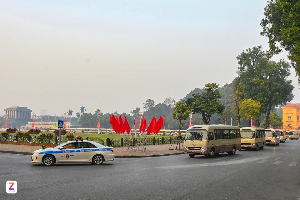 Dai hoi Dang XIV anh 8