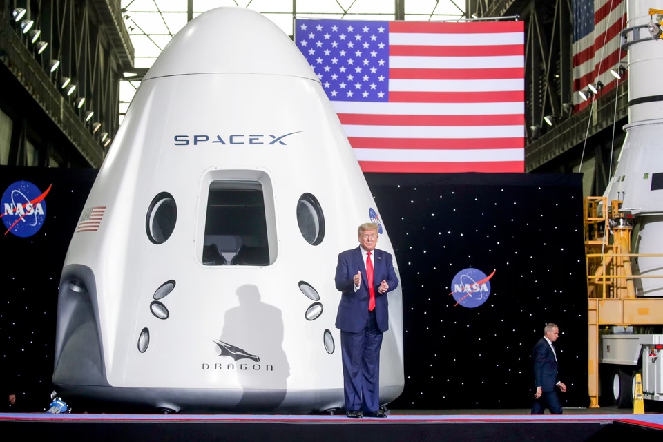 Thế khó của chính phủ Mỹ trước 'đế chế' Elon Musk