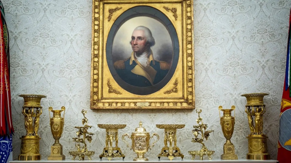 Ông Trump dát vàng Phòng Bầu dục