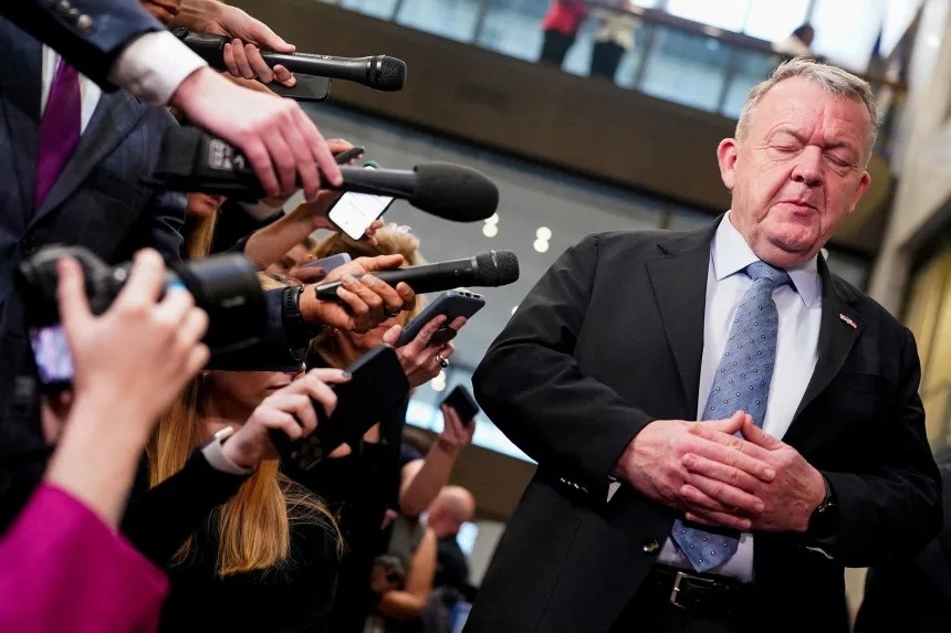 Ông Trump nói đùa hay nghiêm túc về Greenland?