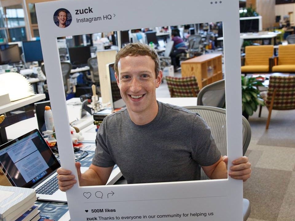 Facebook bi kien anh 2