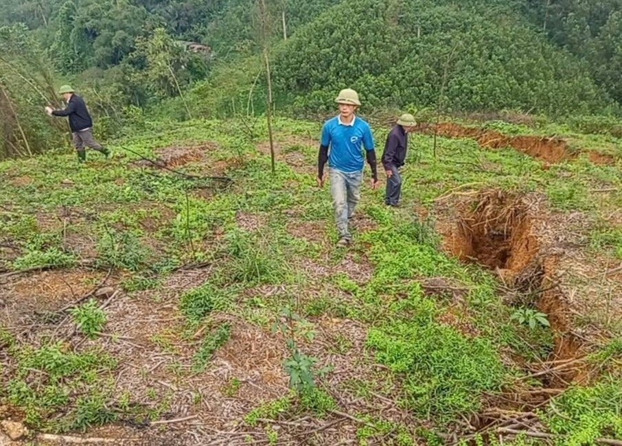 vết nứt ảnh 1 vet nut anh 1